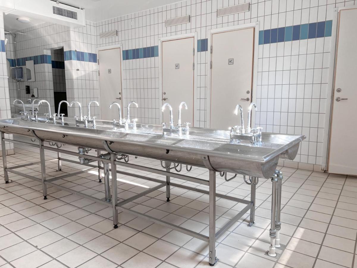 Krongarden Vandrarhem Кристинехамн Екстериор снимка